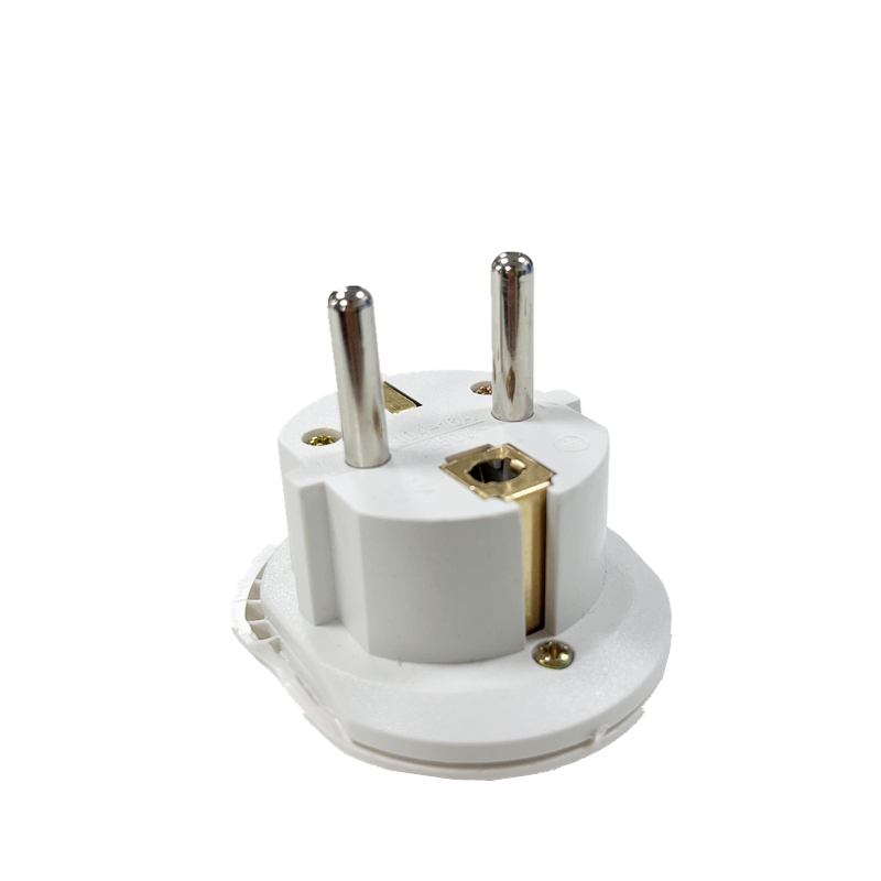 محول سفر عالمي 4.8 مم 16 أمبير - مراجعة Phone Accessories Uk وسعره